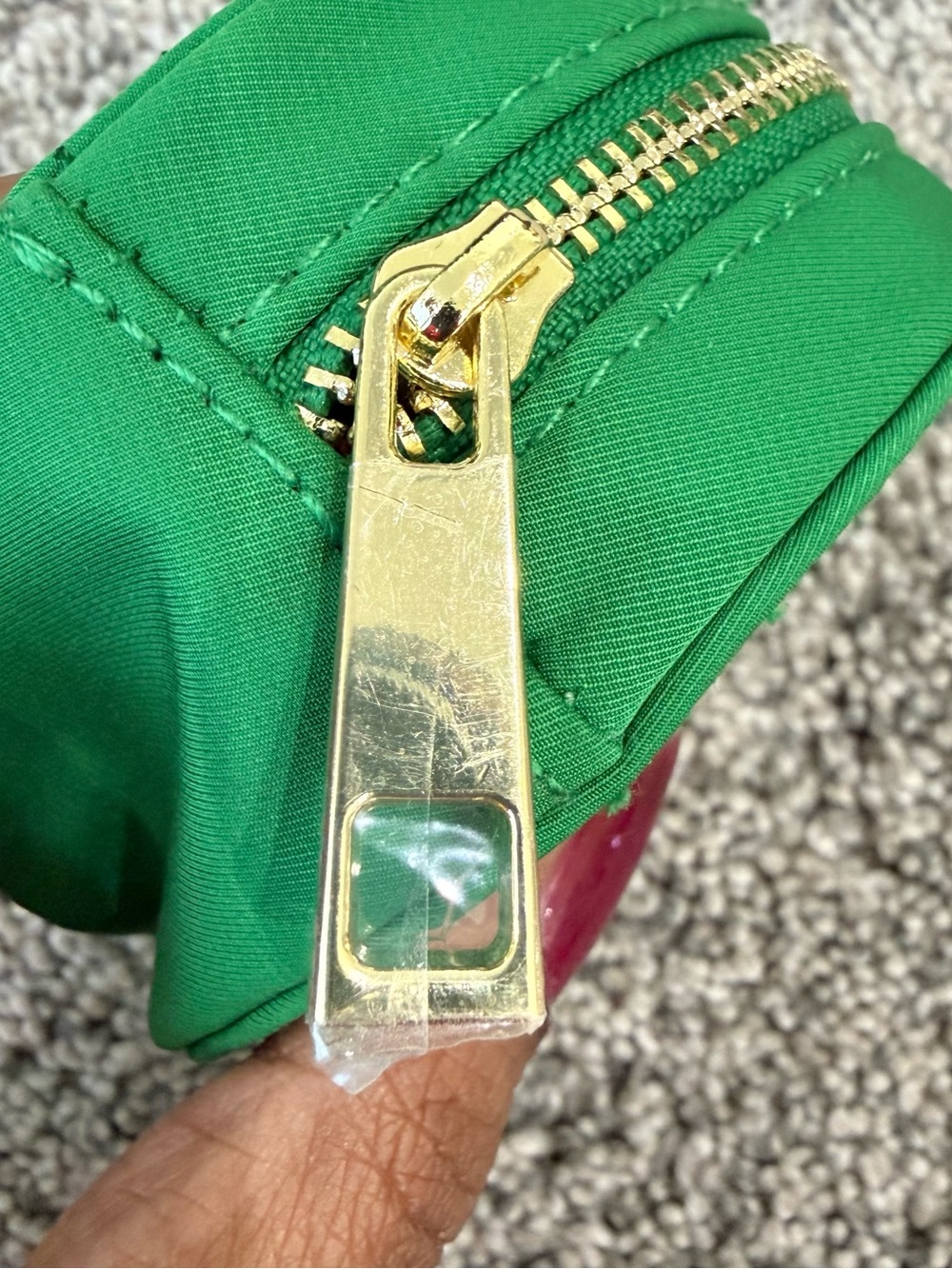 Marc Jacobs Daisy Coin Purse  Green Floral Round Zip Pouch Gold Zipper Bag Charm - Picture 3 of 8